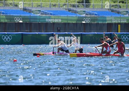 Tokyo, Japan. 3rd Aug 2021. Sebastian BRENDEL/Tim HECKER (GER), action, Canoe Sprint, Canoe Sprint, Men`s Canoe Double 1000m on August 3rd, 2021, Sea Forest Waterway. Olympic Summer Games 2020, from 23.07. - 08.08.2021 in Tokyo/Japan. Credit: dpa picture alliance/Alamy Live News Stock Photo